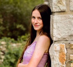Emily Briggs - Project Casting Gallery Image 18 Emily Briggs - Gallery Image 18