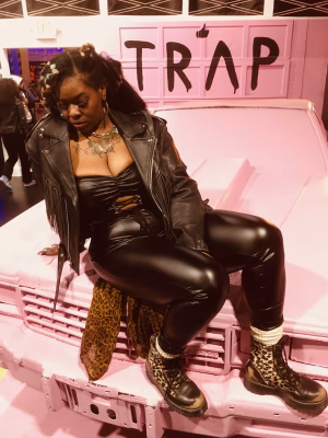 Yvonne Love - Project Casting Gallery Image 18 Yvonne Love - Gallery Image 18