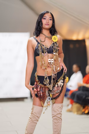 Sheylin Sanchez - Project Casting Gallery Image 6 Sheylin Sanchez - Gallery Image 6