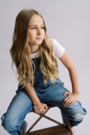 Maela Mengel - Project Casting Gallery Image 7 Maela Mengel - Gallery Image 7