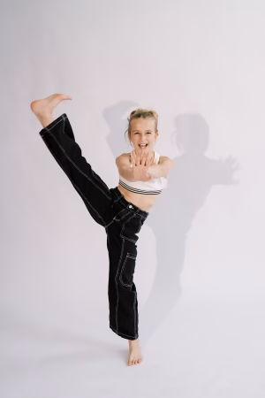 Maela Mengel - Project Casting Gallery Image 3 Maela Mengel - Gallery Image 3