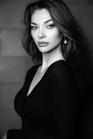 Inessa Bonet - Project Casting Gallery Image 2 Inessa Bonet - Gallery Image 2