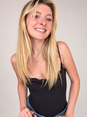 natalie heddleson - Project Casting Gallery Image 3 natalie heddleson - Gallery Image 3