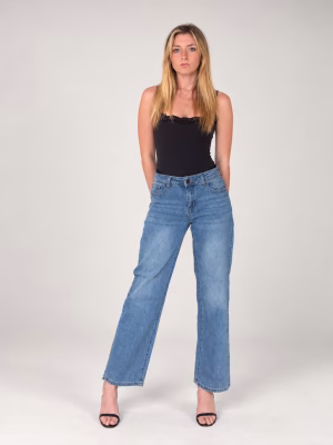 natalie heddleson - Project Casting Gallery Image 6 natalie heddleson - Gallery Image 6