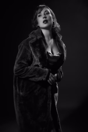 Estelle Leondari - Project Casting Gallery Image 1 Estelle Leondari - Gallery Image 1