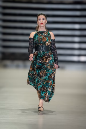 Valeria Naus - Project Casting Gallery Image 9 Valeria Naus - Gallery Image 9