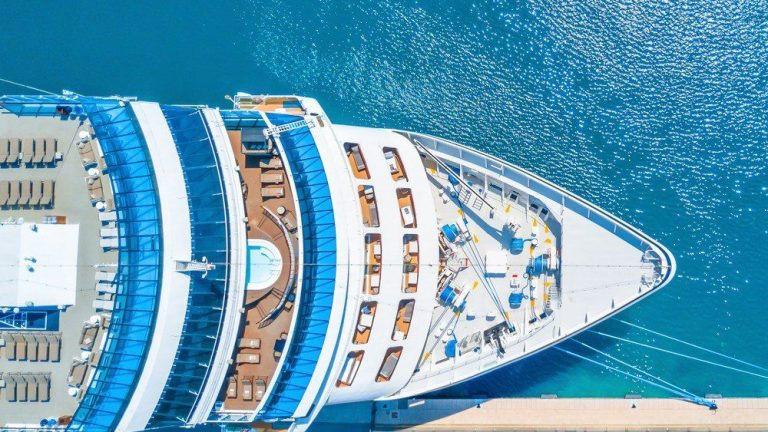 Royal Caribbean Photo Shoot Casting Call for Models (Pay is $7,500)