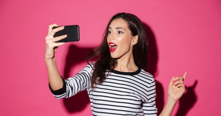 Mobile Phone Commercial Casting Call (Pay is $1,200)