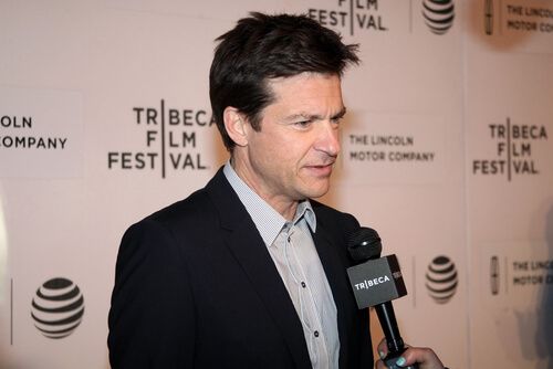 Jason Bateman’s New Netflix Series is Hiring Stand-ins