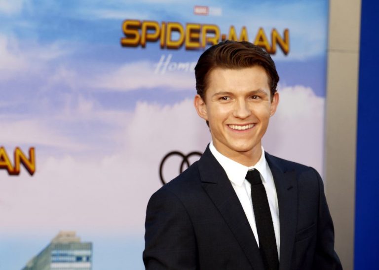 Tom Holland’s ‘Cherry’ Movie Casting Call for Joggers