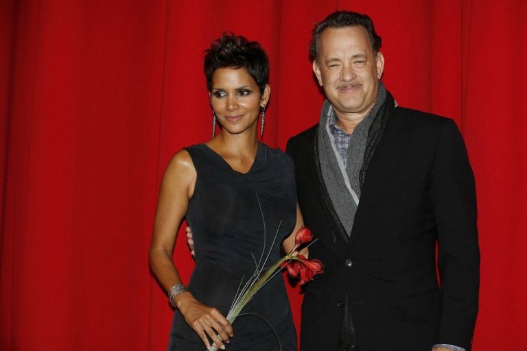 Tom Hanks ‘You Are My Friend’ is Now Hiring Actresses