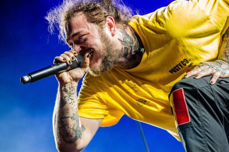 Post Malone Wows Concertgoers with Unforeseen LOTR Tribute Mid-Show: A Modern-Day Bard with a Tolkien Touch