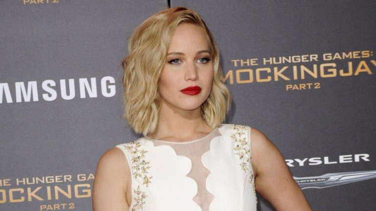 Jennifer Lawrence Expresses Regret for Praising Harvey Weinstein