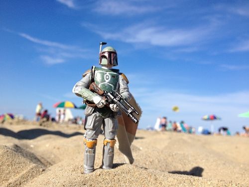 Star Wars Fans Rally Behind Morrison Amid Disappointment with Boba Fett’s Solo Adventure