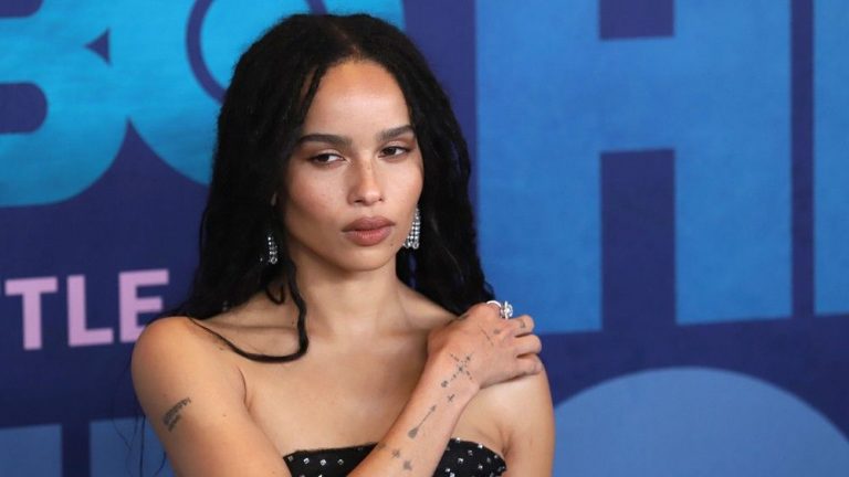 Zoë Kravitz Joins Austin Butler in Darren Aronofsky’s Thriller ‘Caught Stealing’