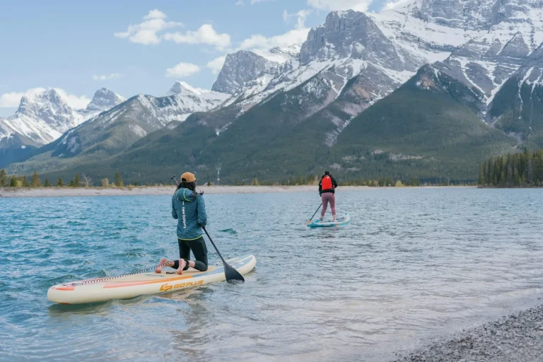 Casting Call for Women Who Paddleboard