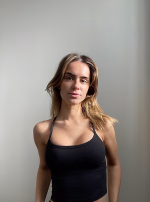 Amanda Hayes - Gallery Image 3