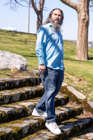 Doni Holland - Gallery Image 2