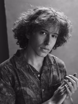 Miles Dintzner - Gallery Image 3