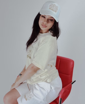 Megan Mandal - Gallery Image 10