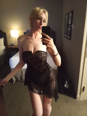 Sarah Hunt - Gallery Image 22