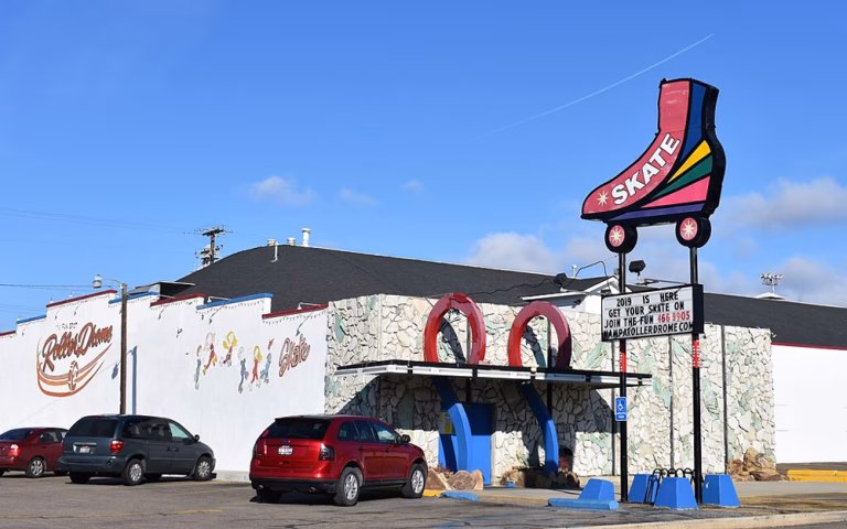 HBO’s DTF St. Louis Casting Call for Roller Skating Extras in Decatur, GA