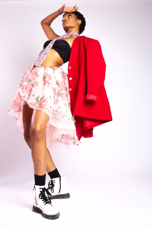 Mona Lezah - Gallery Image 12