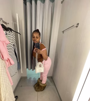 Kierra Tucker - Gallery Image 5
