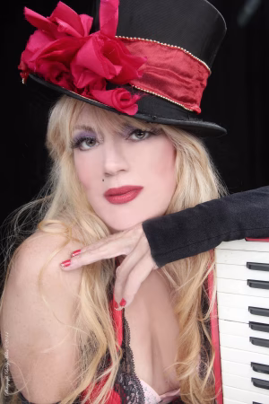 Phoebe Legere - Gallery Image 2