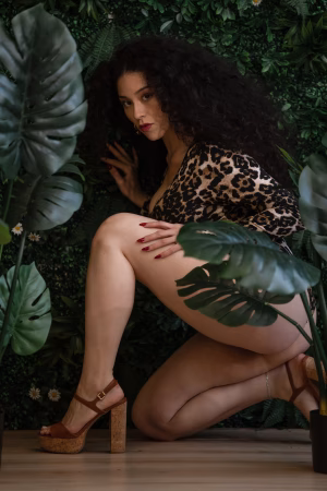 Leila Nicole - Gallery Image 5