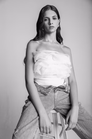 Nicolette Robertson - Gallery Image 4