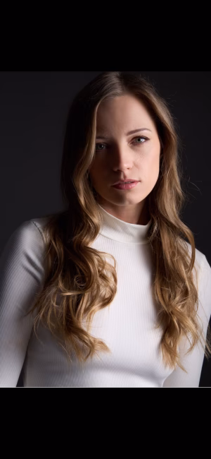 Nastassia Vintila - Gallery Image 10