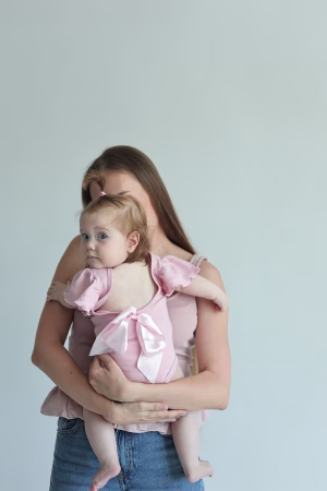 Emiliya Romanov - Gallery Image 1