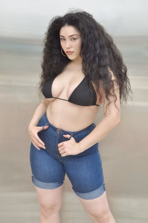 Leila Nicole - Gallery Image 8