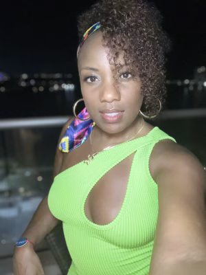 Alicia Hudson - Gallery Image 6