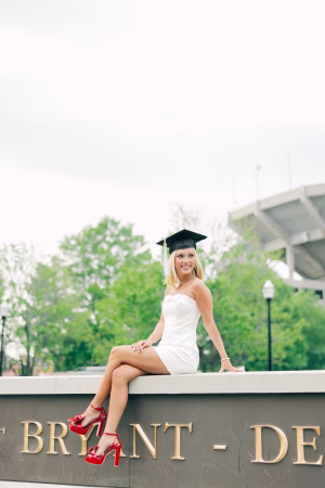 Taylor Watson - Gallery Image 6