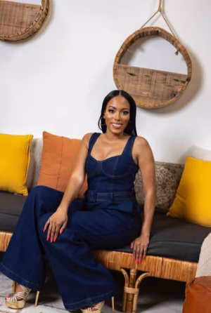 Shavonne  Moorer - Gallery Image 4