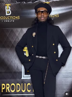 Ca’ron  Abrams-Murray - Gallery Image 1