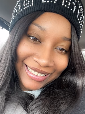 Lasanje Scoggins - Gallery Image 2