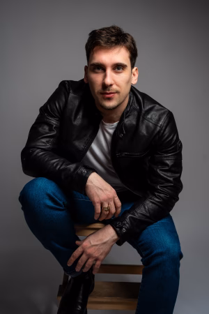 ALEX STAMA - Gallery Image 6