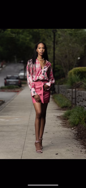 Gianni Jones - Gallery Image 2