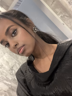 Najma Cabdinur - Gallery Image 2