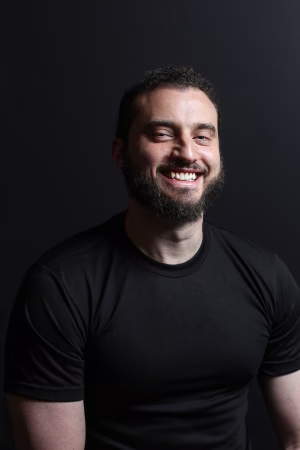 Aaron Cole - Gallery Image 1