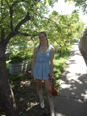 Madyson Burdett - Gallery Image 1