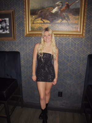 Ella Hartman - Gallery Image 6