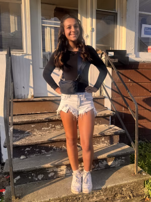 Sydney  Simelton - Gallery Image 2