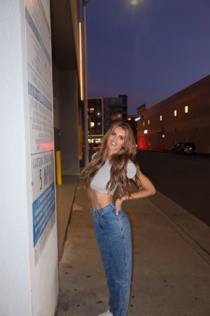 Alissa Osterhagen - Gallery Image 2