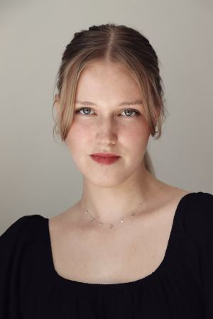 Veronique  Folscher - Gallery Image 6