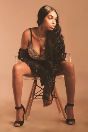 Zakkeyah James - Gallery Image 3
