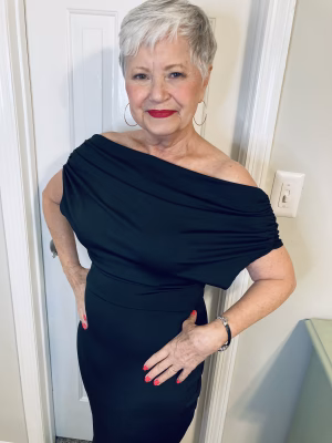 Linda Lindsey - Gallery Image 9